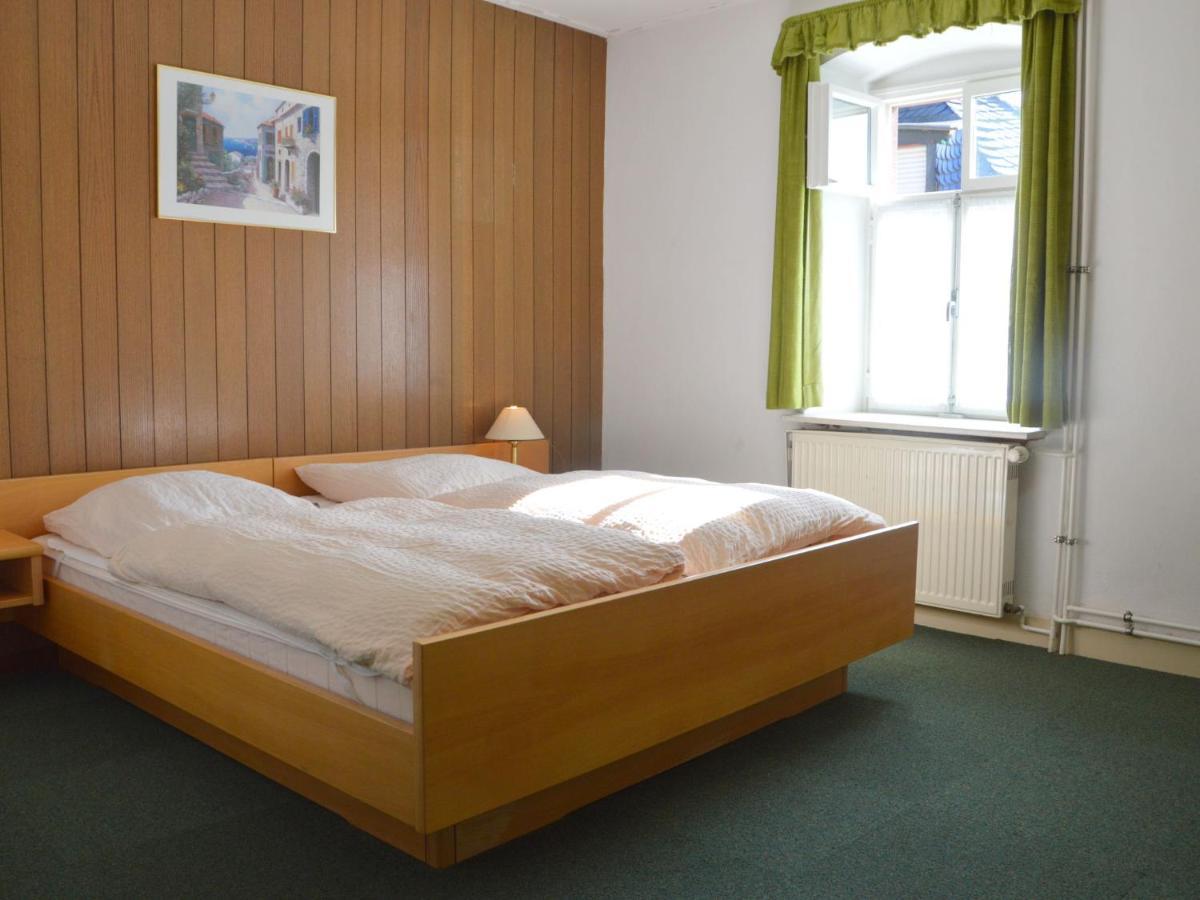 Classy Holiday Home In Uerzig Near Forest Номер фото