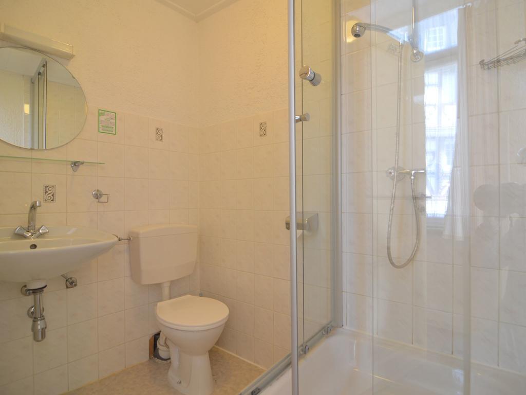 Classy Holiday Home In Uerzig Near Forest Екстер'єр фото